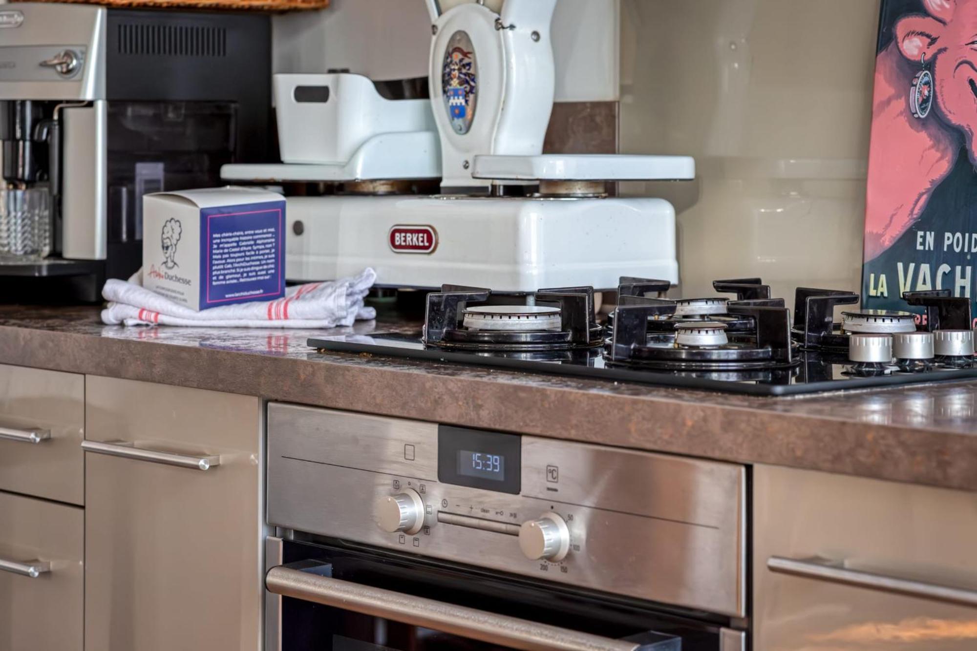 Gerard, Appartement Central Avec Parking Prive 루앙 외부 사진